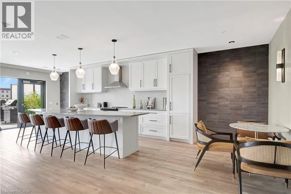 50 GRAND Avenue S Unit# 1712, #1712