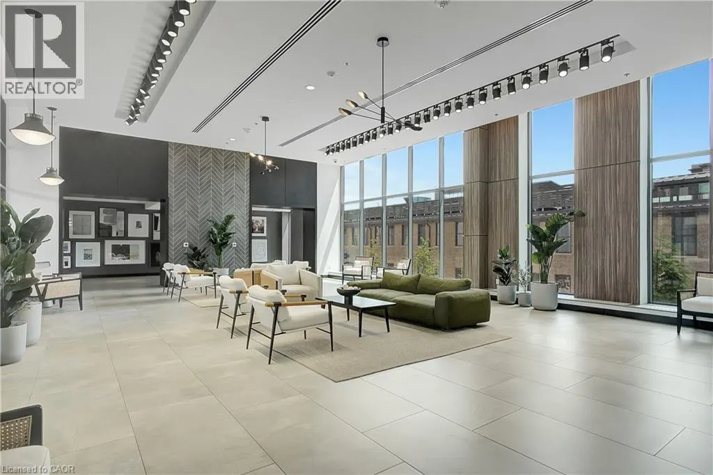 50 GRAND Avenue S Unit# 1712, #1712