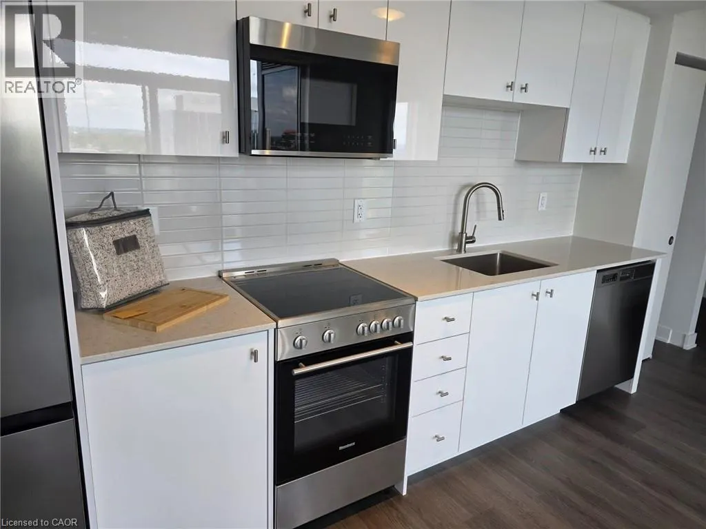 25 WELLINGTON Street Unit# 1212, #1212