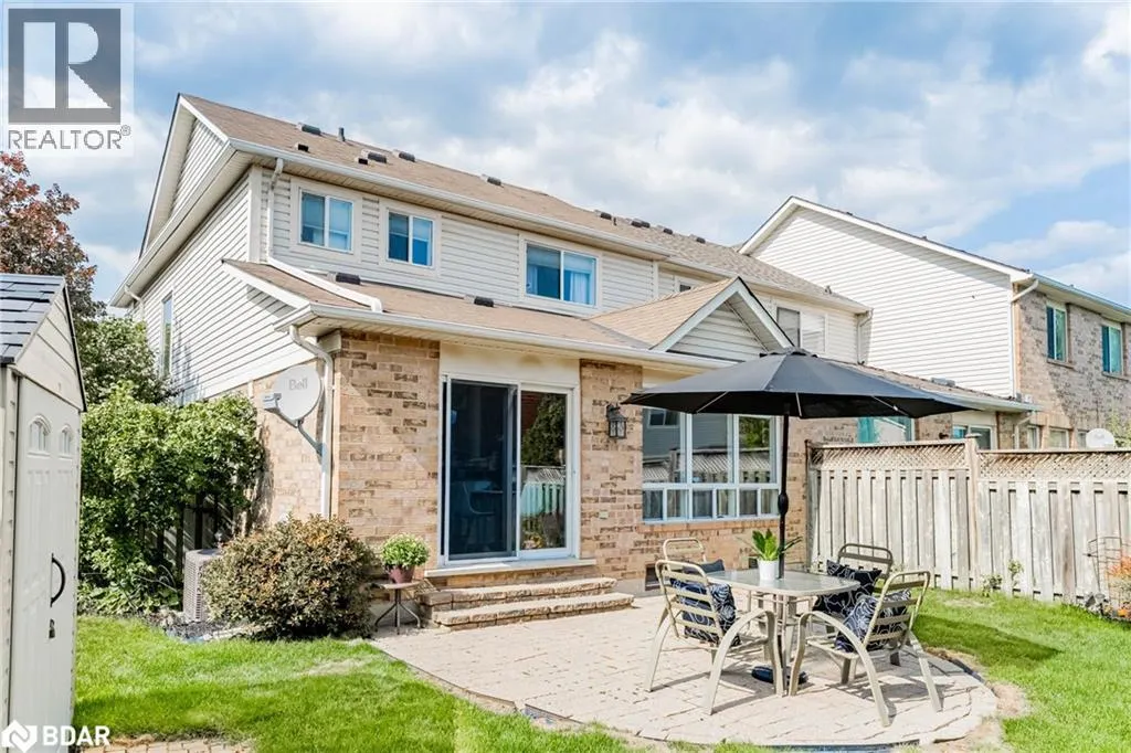 402 BAVERSTOCK Crescent