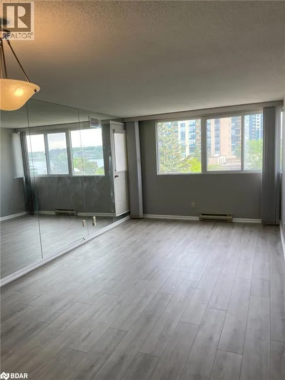 75 ELLEN Street Unit# 508, #508