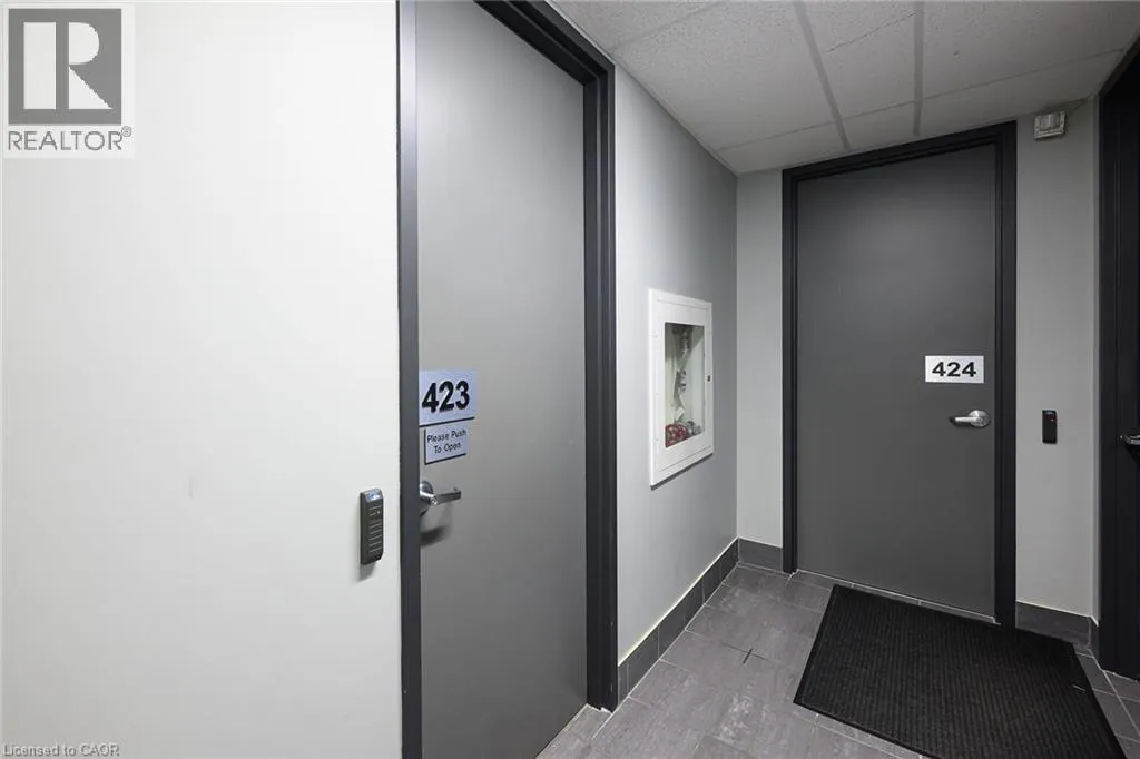 1100 SOUTH SERVICE Road Unit# 424, #424