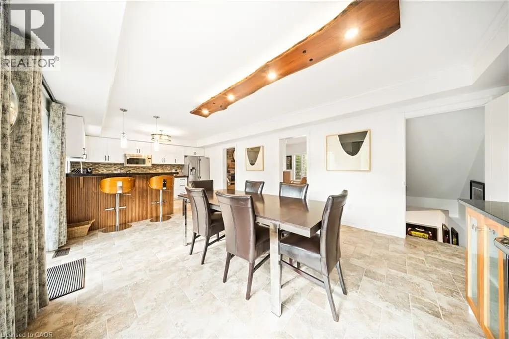 144 ENDEAVOUR Drive