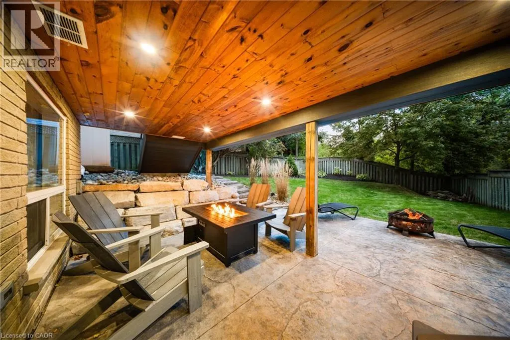 144 ENDEAVOUR Drive