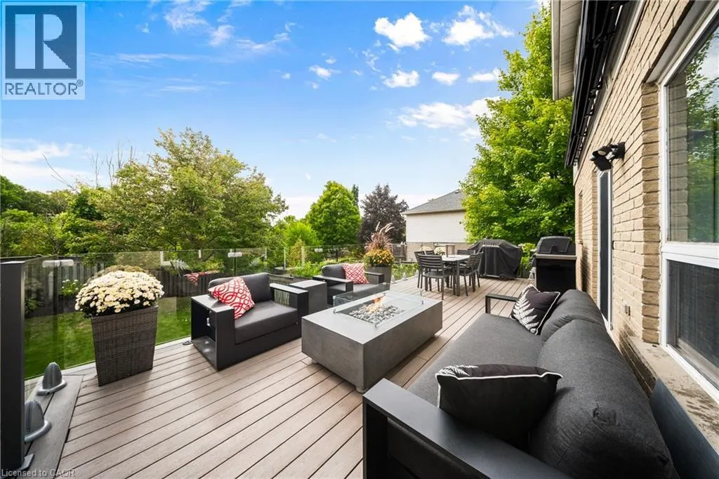 144 ENDEAVOUR Drive