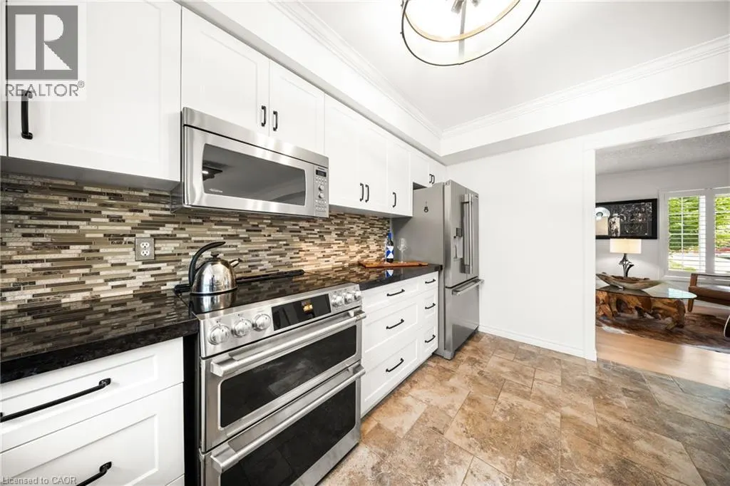 144 ENDEAVOUR Drive