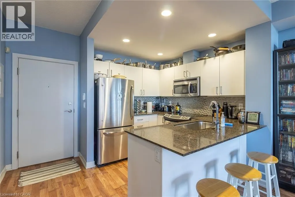 551 MAPLE Avenue Unit# 1408, #1408