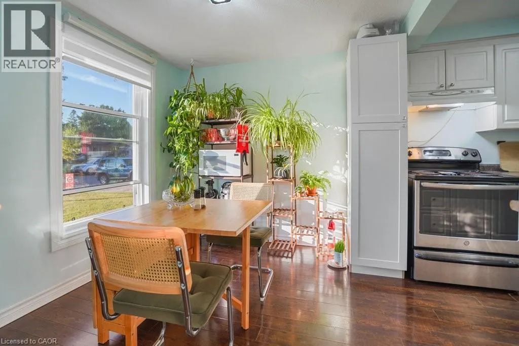 146 GREENDALE Crescent