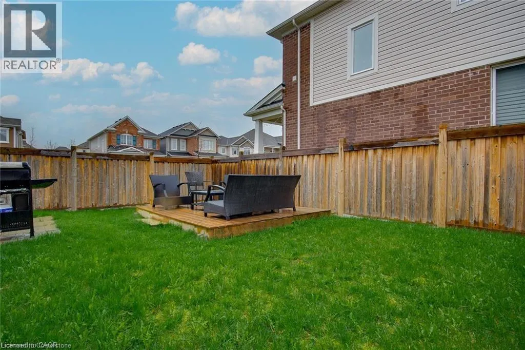18 BLUE OAK Street