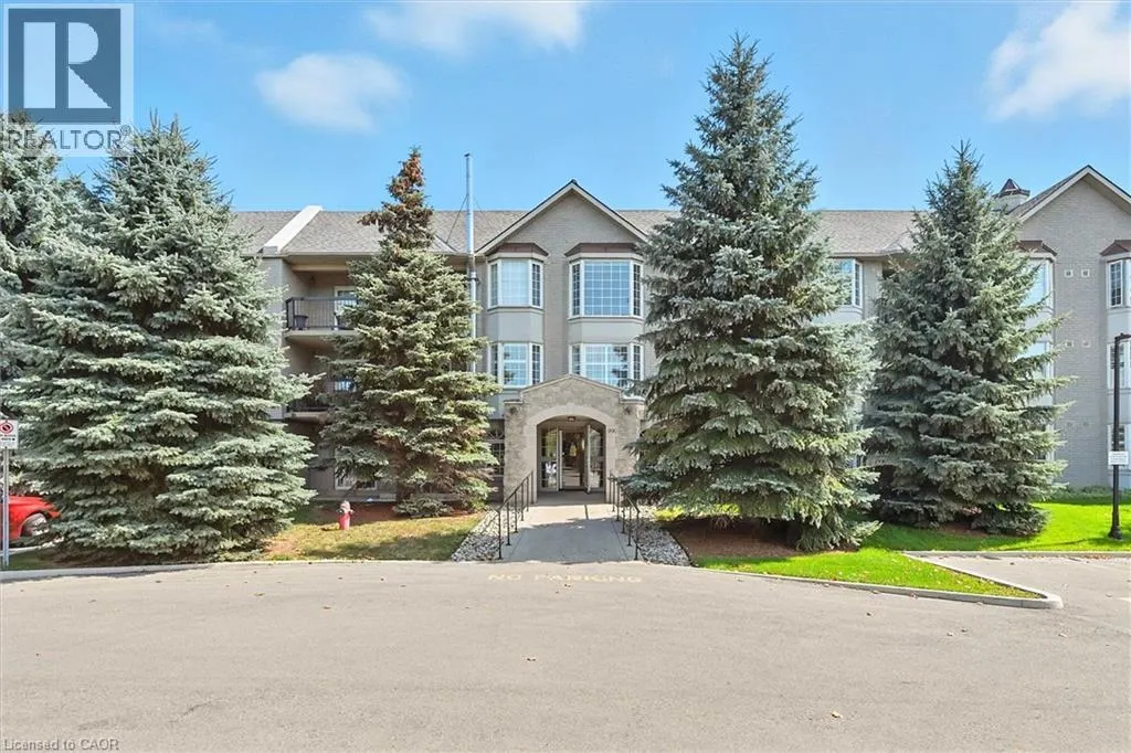 990 GOLF LINKS Road Unit# 204, #204