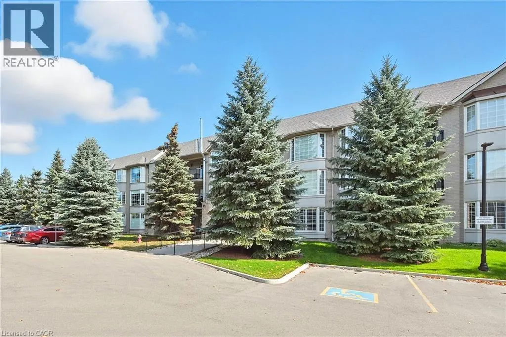 990 GOLF LINKS Road Unit# 204, #204