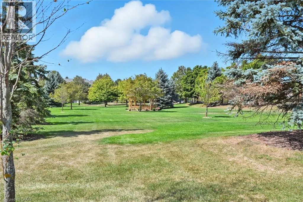 990 GOLF LINKS Road Unit# 204, #204