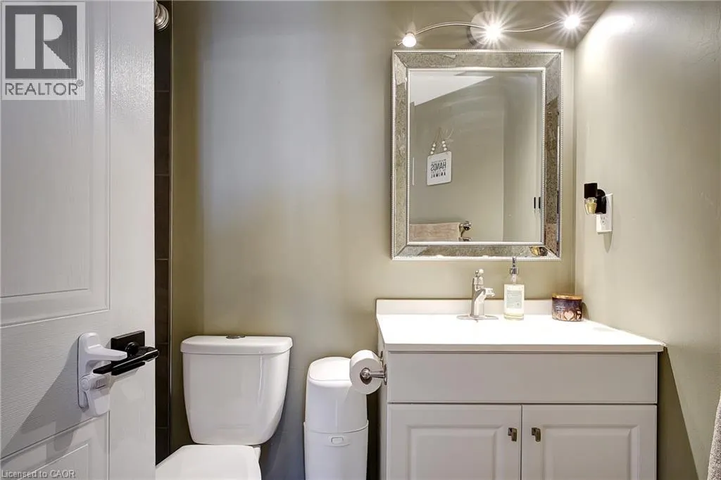 3227 KING Street E Unit# 409, #409