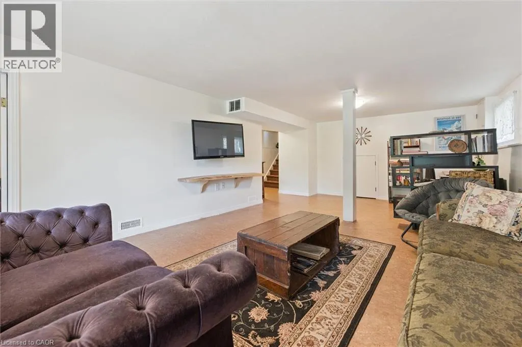 31 SAXONY Circle