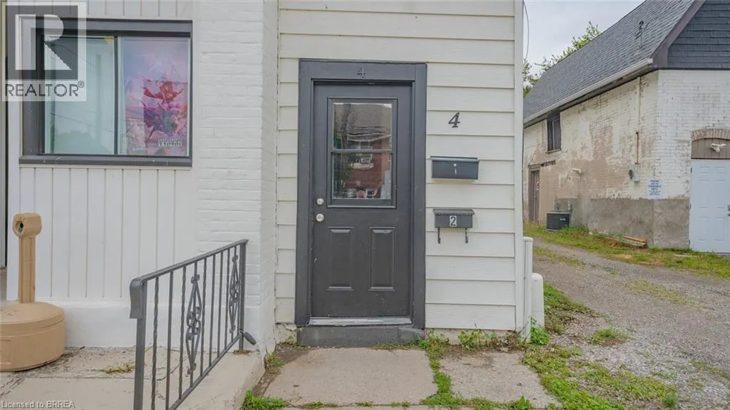 4 ST GEORGE Street Unit# 2, #2