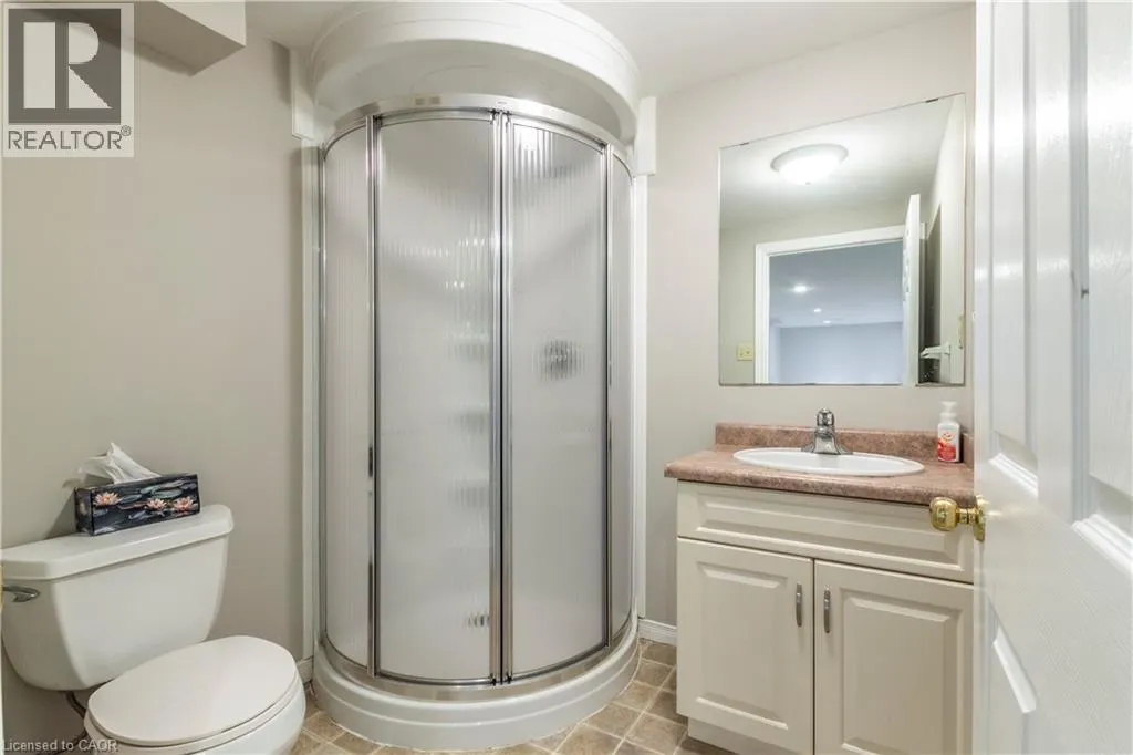 104 VALLEY RIDGE Crescent