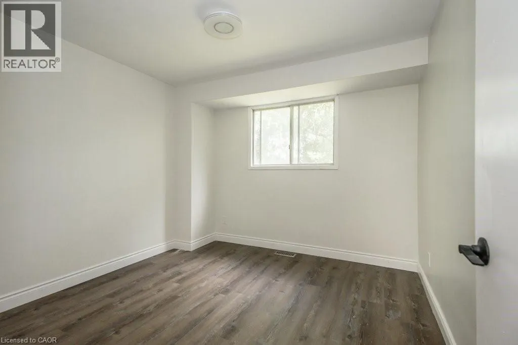 590 CANEWOOD Crescent Unit# Main, #Main