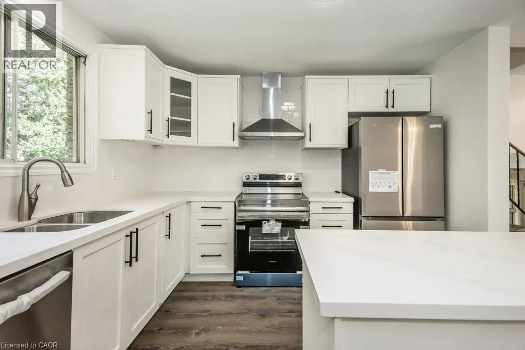 590 CANEWOOD Crescent Unit# Main, #Main