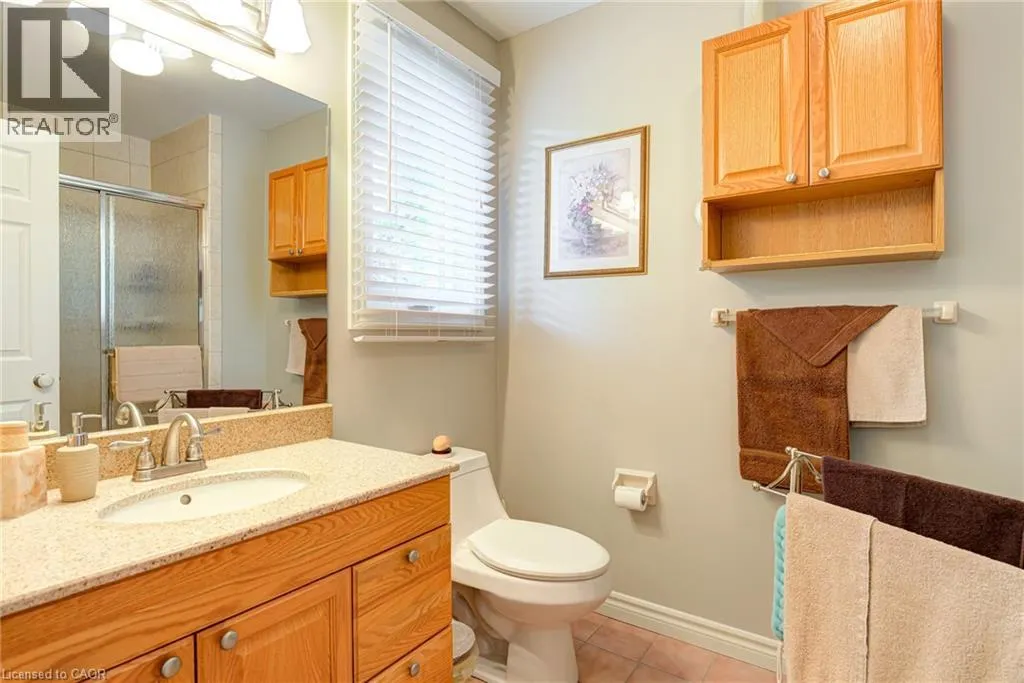 523 BEECHWOOD Drive Unit# 12, #12