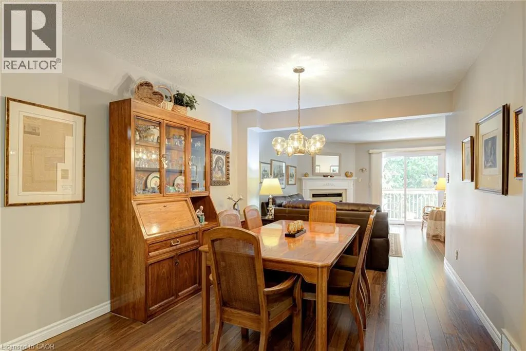 523 BEECHWOOD Drive Unit# 12, #12