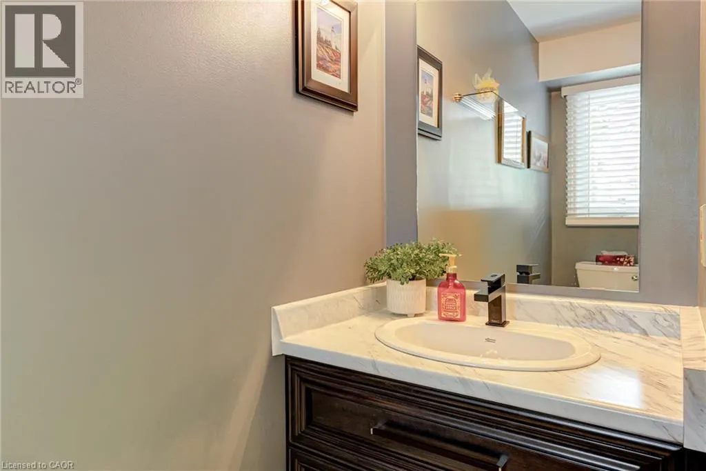 523 BEECHWOOD Drive Unit# 12, #12