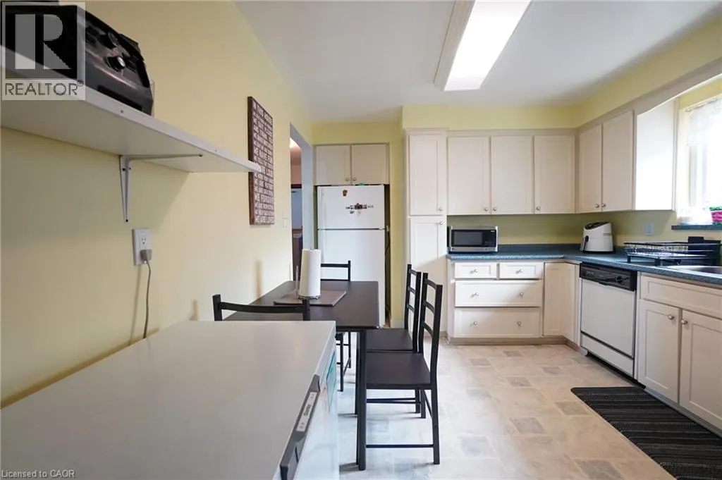 29 CAMEO Avenue