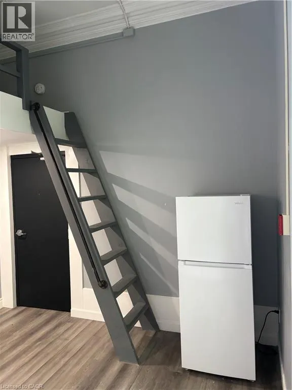 123 MACNAB Street S Unit# 3, #3