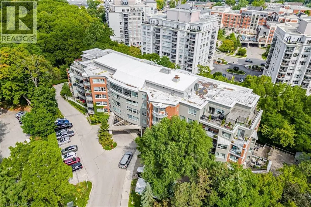 77 GOVERNORS Road Unit# 204, #204