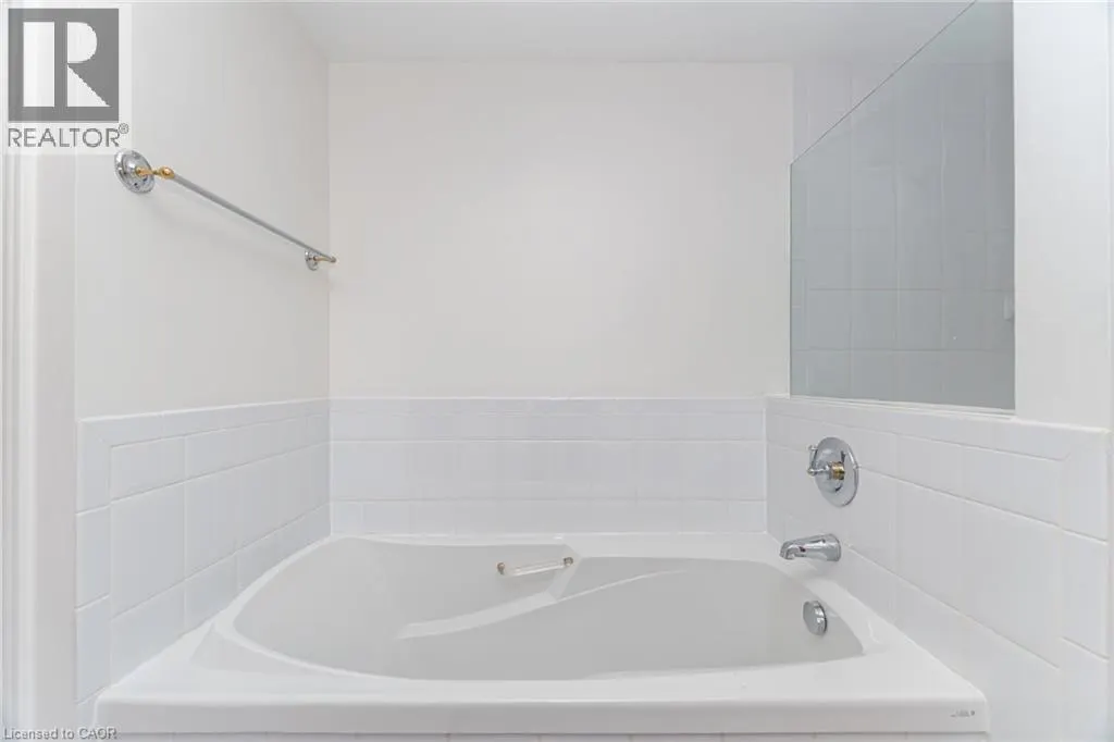 77 GOVERNORS Road Unit# 204, #204