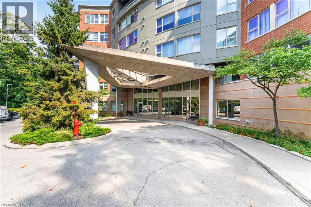 77 GOVERNORS Road Unit# 204, #204