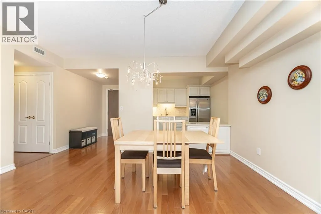 77 GOVERNORS Road Unit# 204, #204
