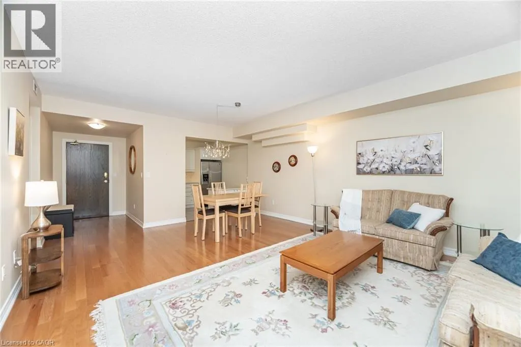 77 GOVERNORS Road Unit# 204, #204