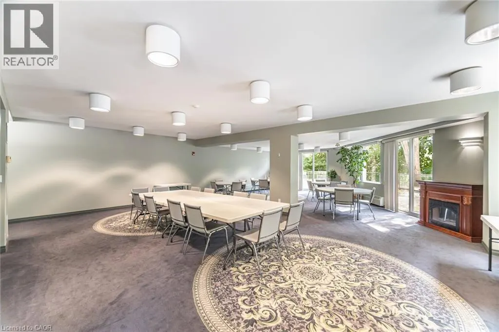 77 GOVERNORS Road Unit# 204, #204