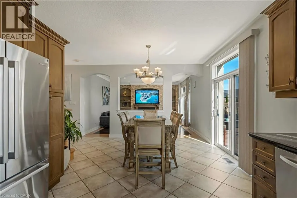 351 HIGHLAND Road W
