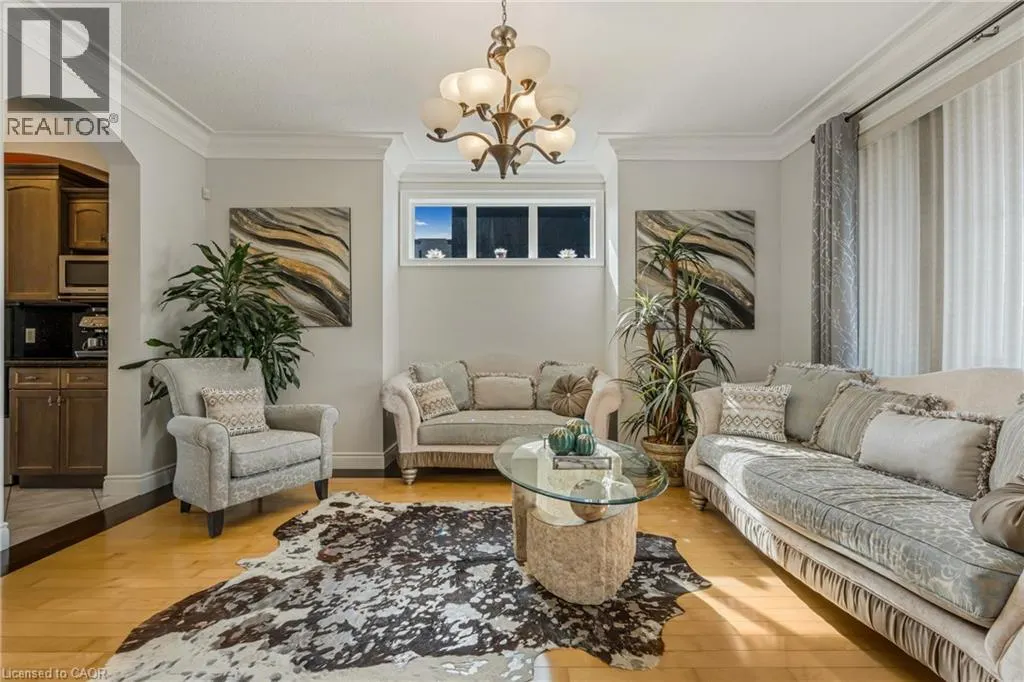 351 HIGHLAND Road W