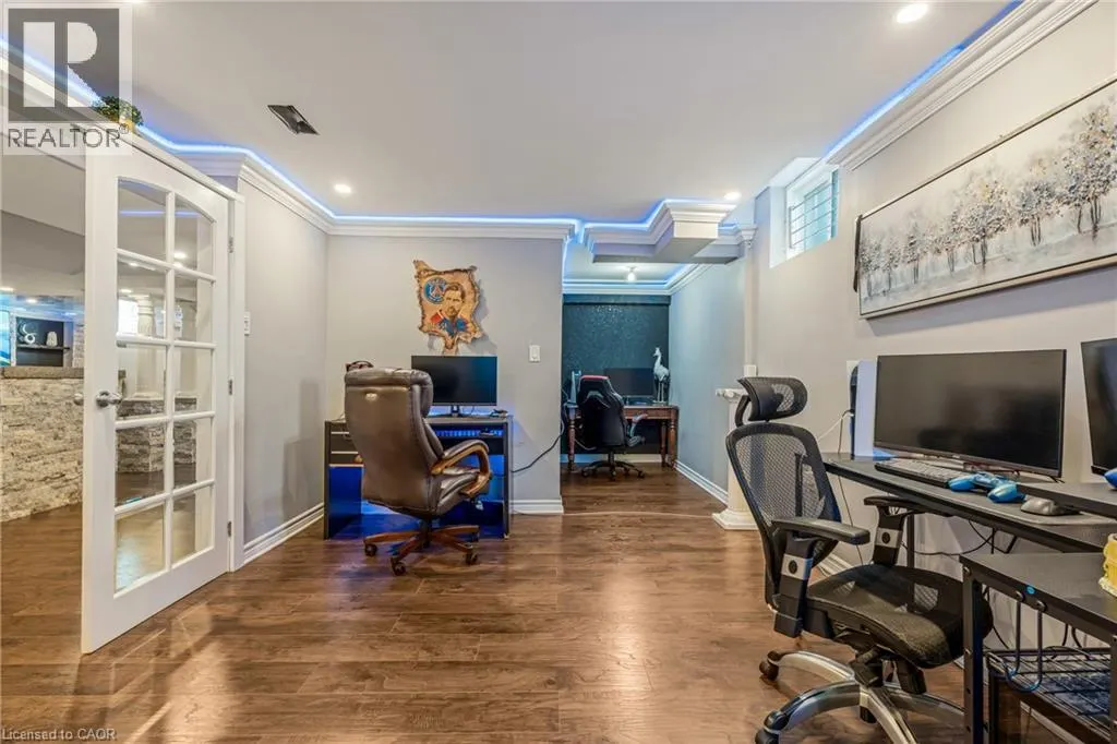 351 HIGHLAND Road W