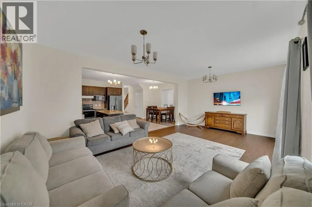190 EDEN OAK Trail