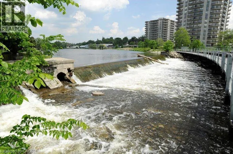 206 QUEENSTON Road Unit# 3, #3