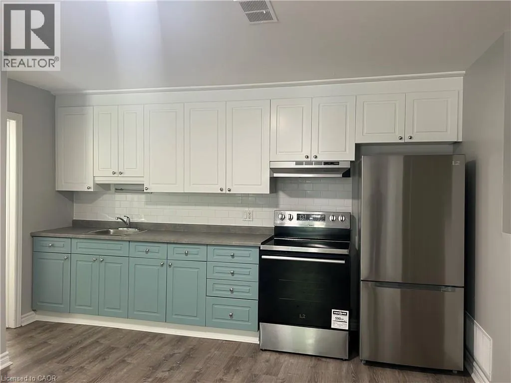 206 QUEENSTON Road Unit# 3, #3