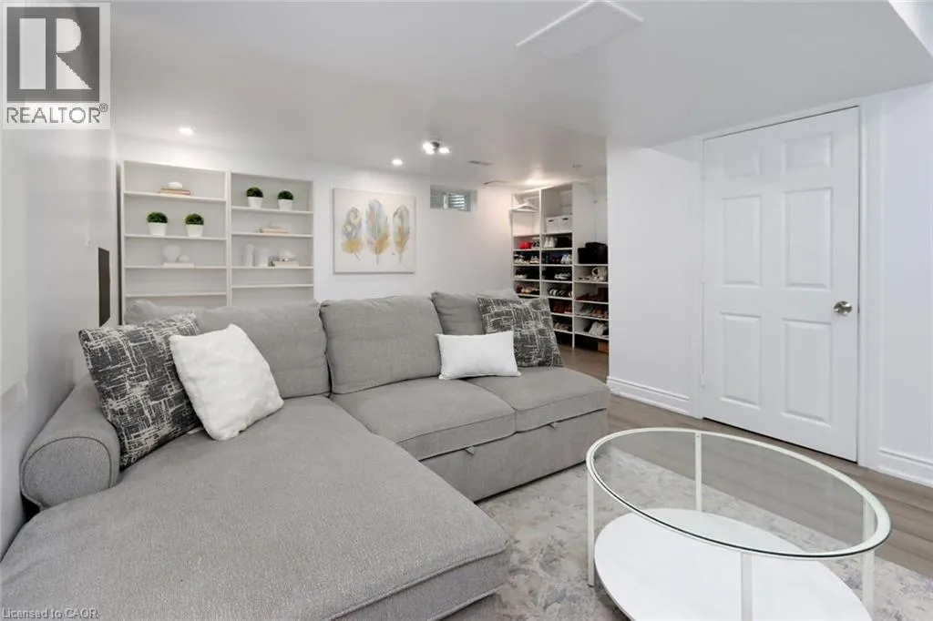 1771 UPPER WENTWORTH Street Unit# 25, #25