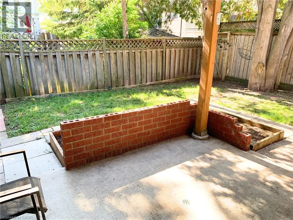 77A FLORENCE Avenue