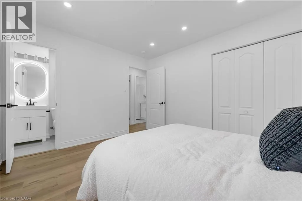 89 MOXLEY Drive