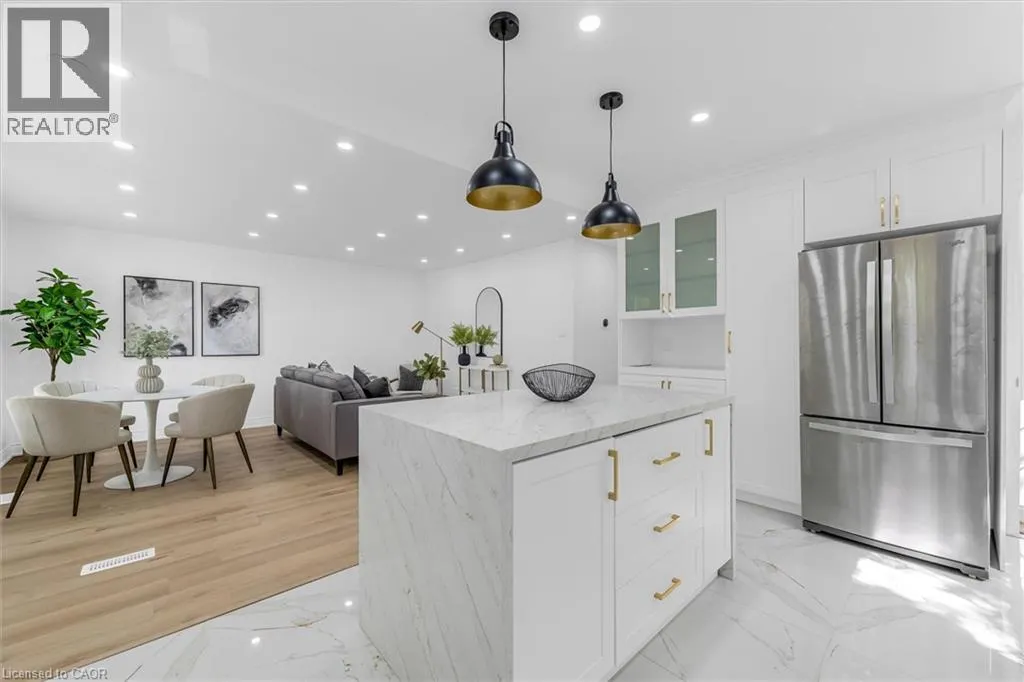 89 MOXLEY Drive