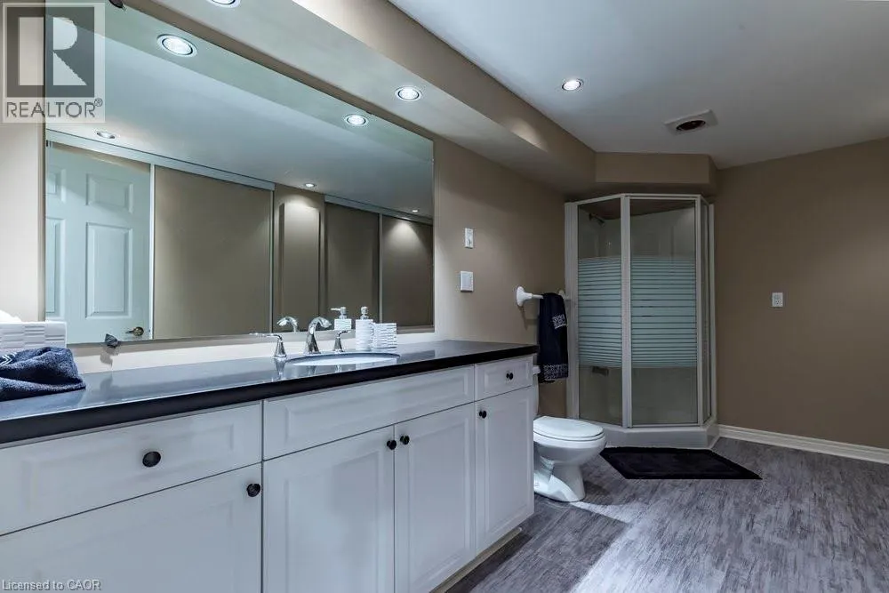 223 BRIAR HILL Crescent