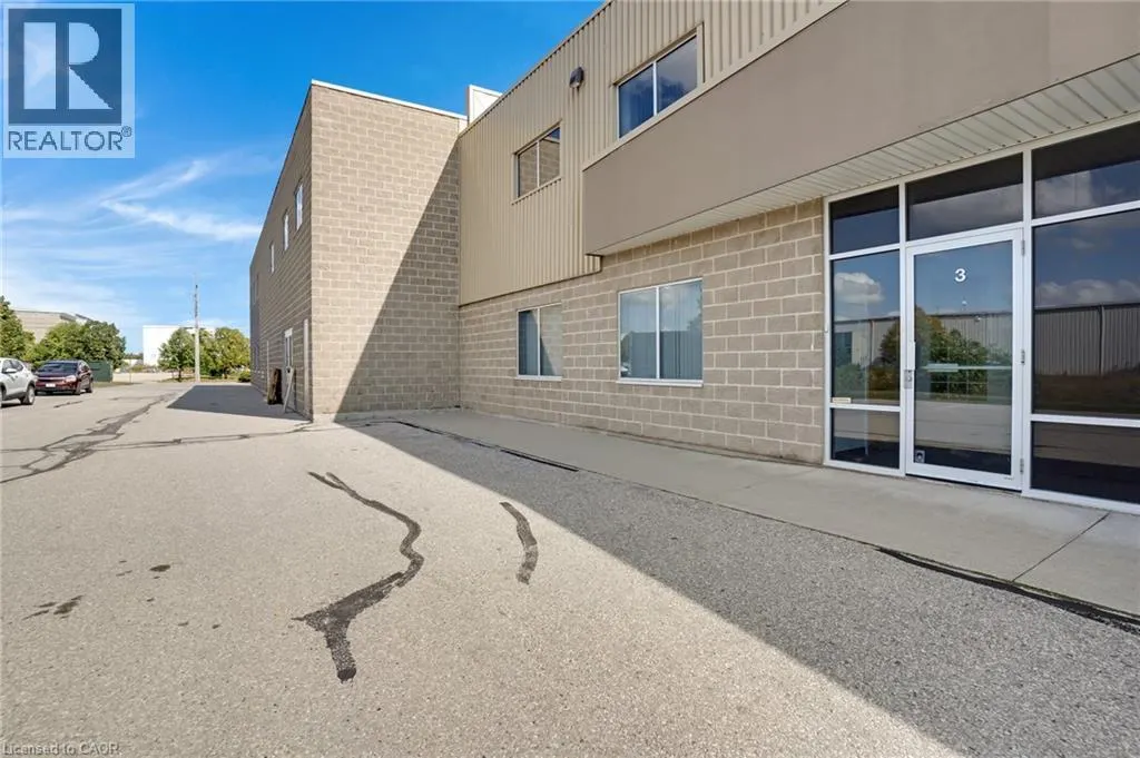 44 SALTSMAN Drive Unit# 3, #3