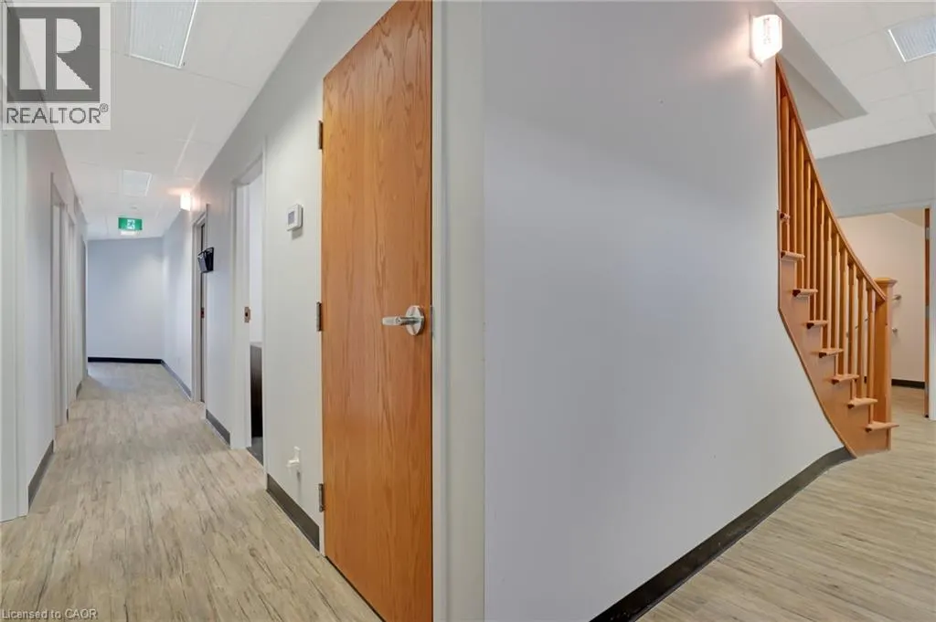 44 SALTSMAN Drive Unit# 3, #3