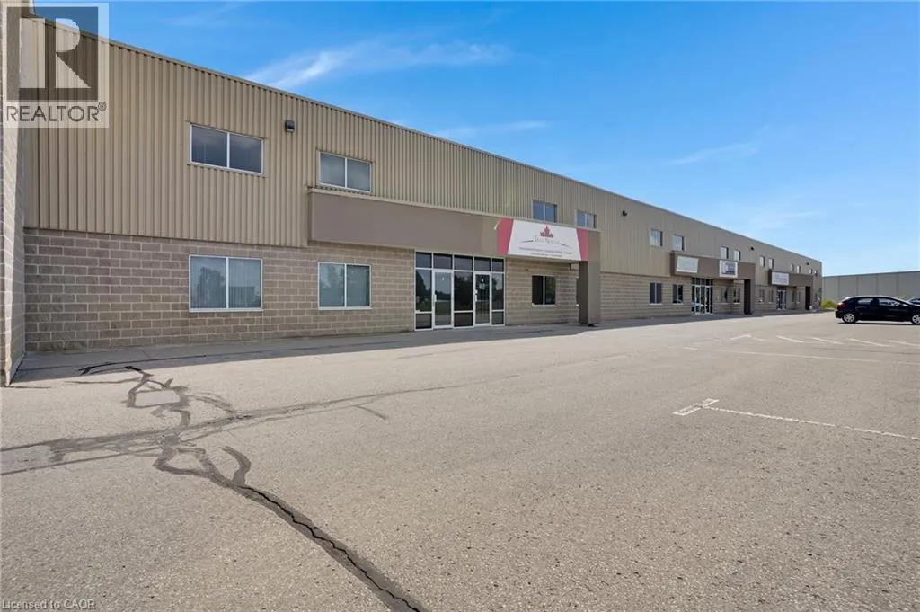 44 SALTSMAN Drive Unit# 3, #3
