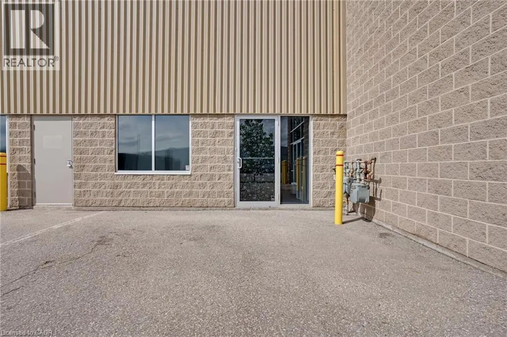 44 SALTSMAN Drive Unit# 3, #3