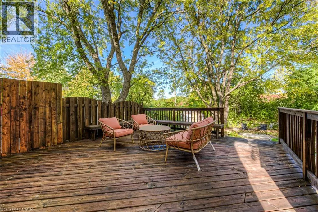 100 LILLIAN Drive Unit# B, #B