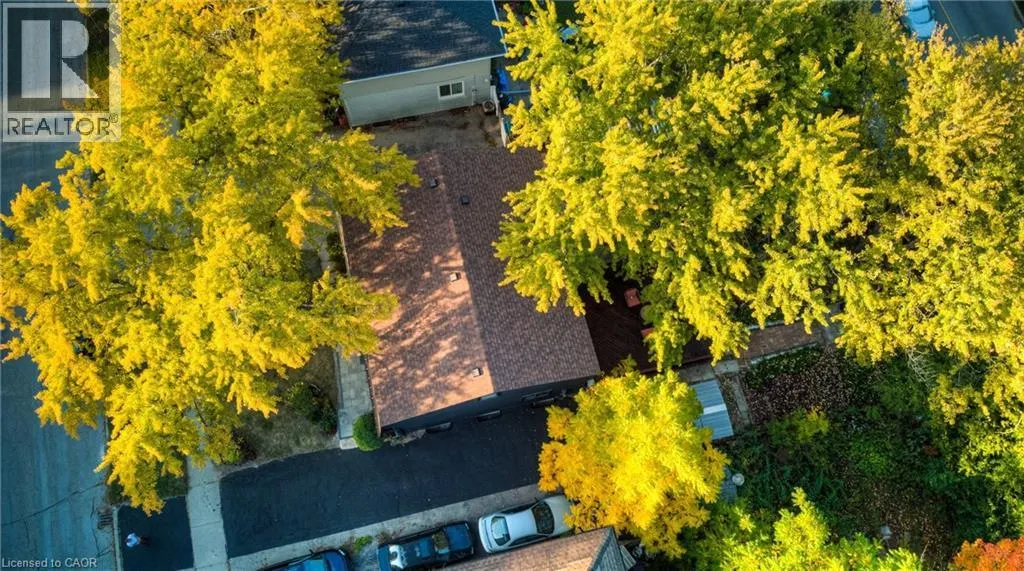 100 LILLIAN Drive Unit# B, #B